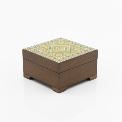 علب خشبية فاخرة  - نقش اصفر