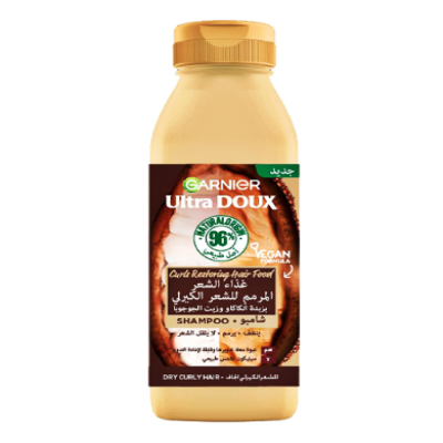 غارنييه - شامبو غذاء الشعر المرمم للشعر الكيرلي بزبدة الكاكاو وزيت الجوجوبا