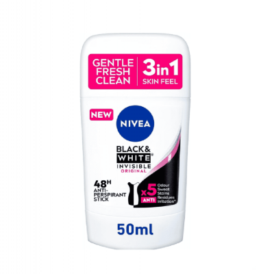 نيفيا - رول مزيل عرق بلاك اند وايت انفيزيبل أوريجينال للنساء - العناية بالجسم