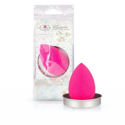 ليف - بيوتي بلاندر اسفنجة مع قاعدة