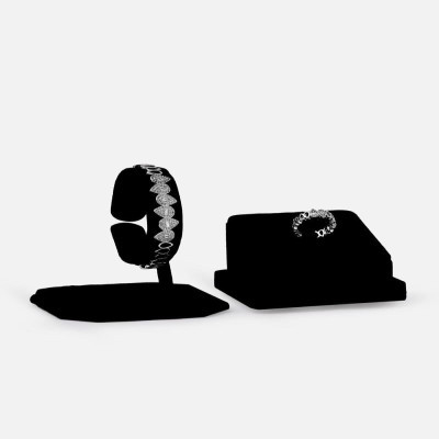 ‎ طقم نسائي أنيق بلون فضي - الاكسسوارات